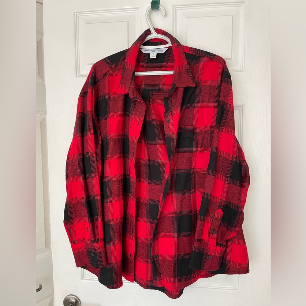 Old Navy Red and Black Plaid Shirt - Picture 1 of 2